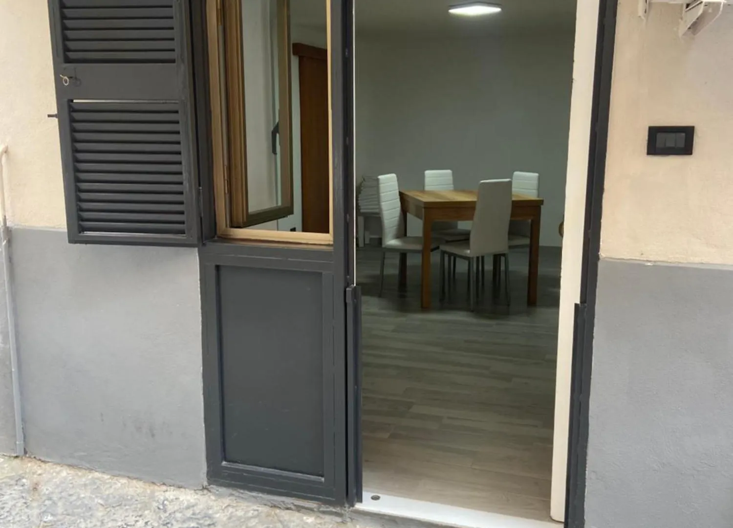 Apartment Ferienwohnung La Dimora Botanik Neapel