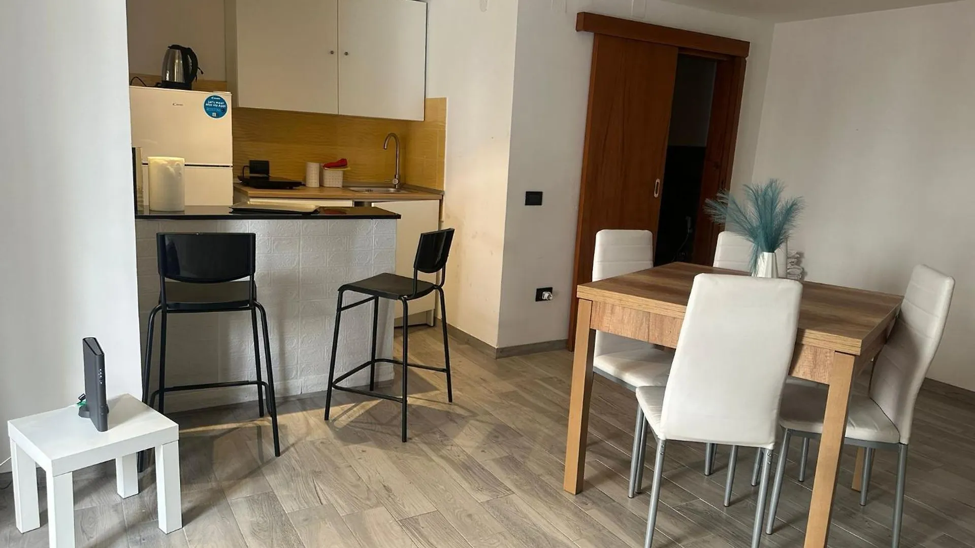 Apartment Ferienwohnung La Dimora Botanik Neapel