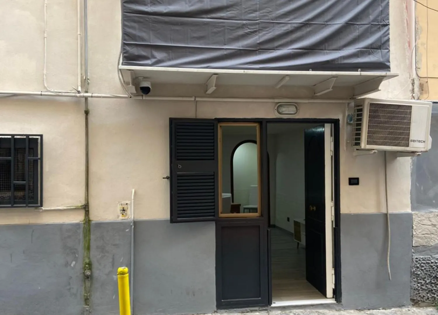 La Dimora Botanik Apartment Naples 0*,